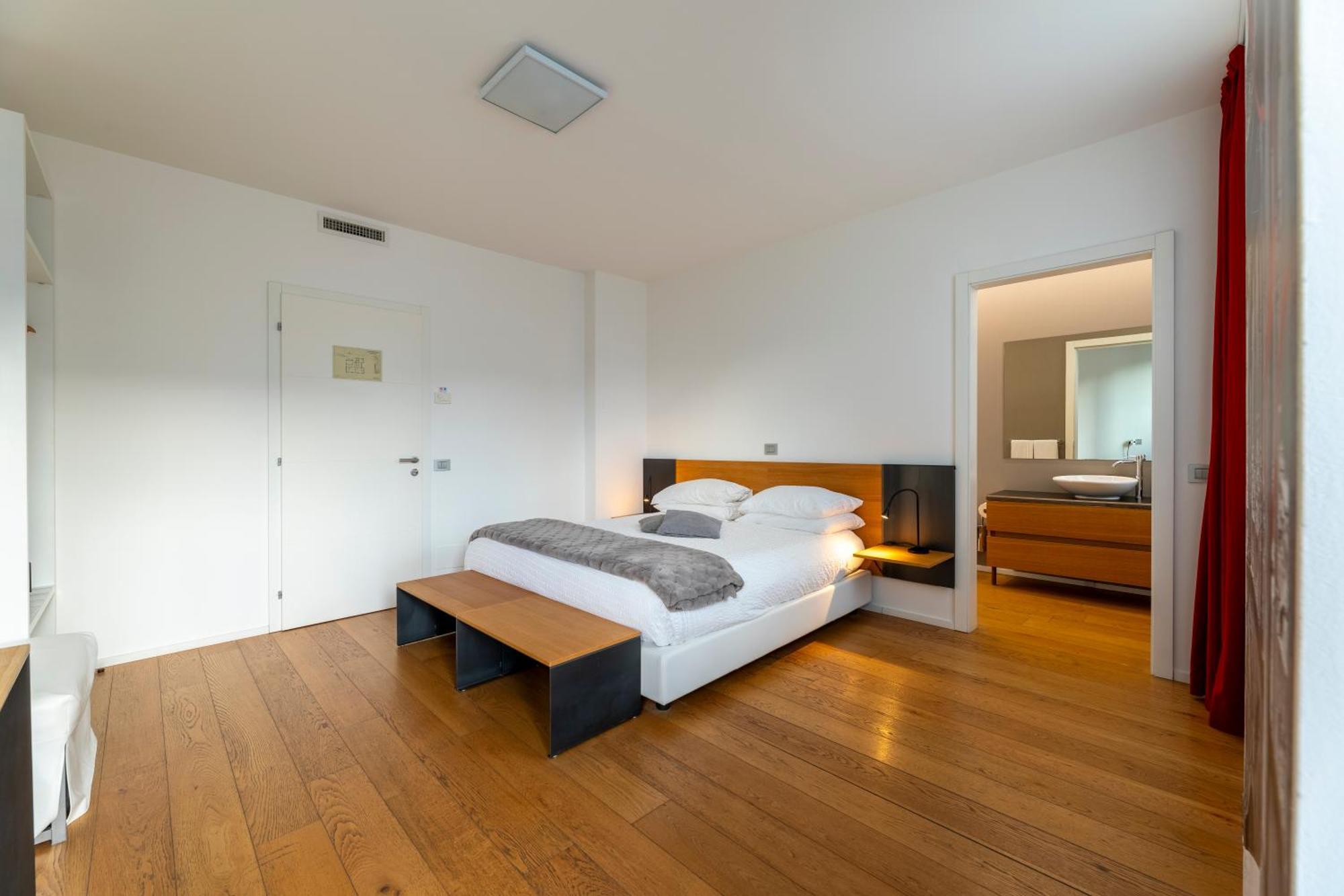 La Villa - Luxury Guest House Trento Exterior photo